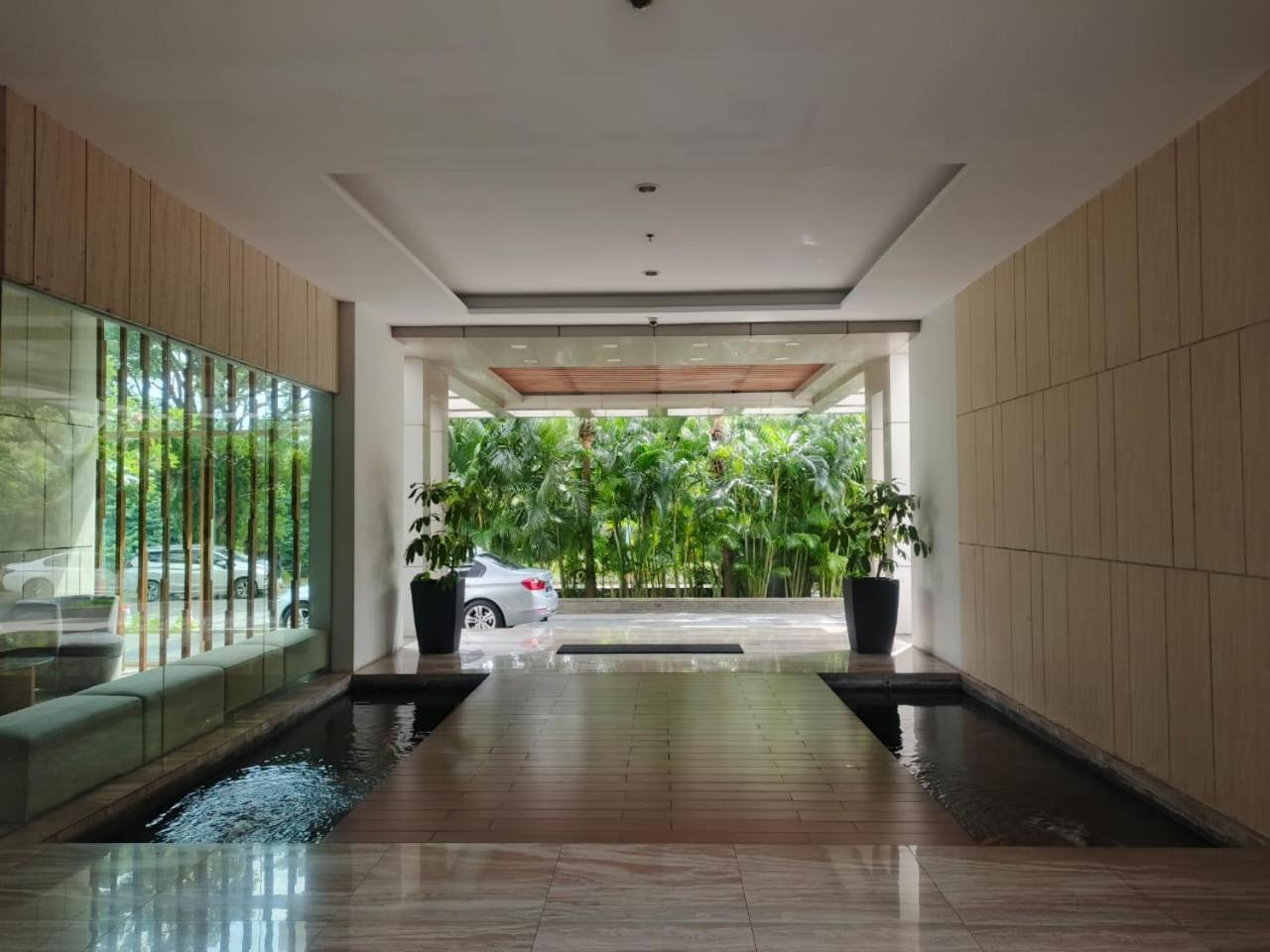 Residencia Nova, *